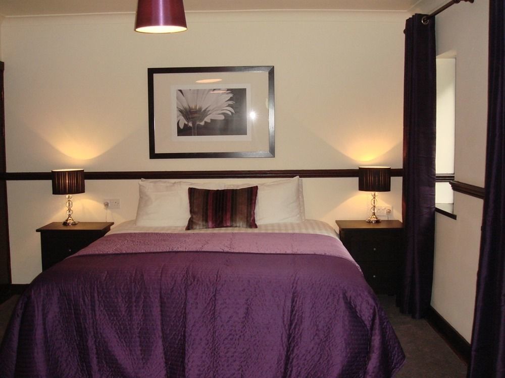 Foxwood Guest House Robin Hood Buitenkant foto